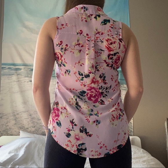 EXPRESS pink floral portofino shirt - Picture 4 of 5